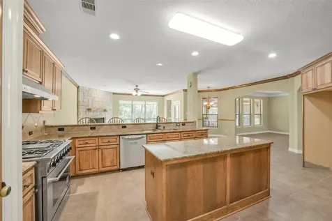 3522 Wellspring Lake Drive Fulshear TX 77441