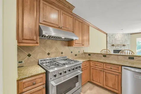 3522 Wellspring Lake Drive Fulshear TX 77441