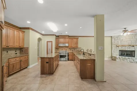 3522 Wellspring Lake Drive Fulshear TX 77441