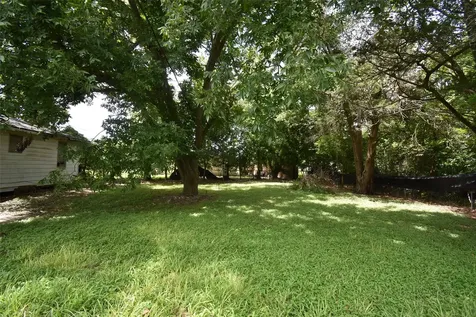 1717 Marguerite Street Bay City TX 77414