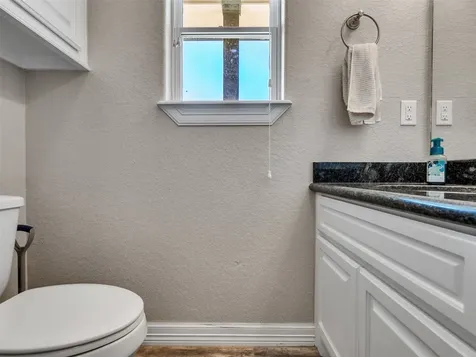 155 Horse Shoe Trail Angleton TX 77515