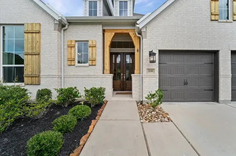 220 Lookout Ridge Drive Montgomery TX 77316