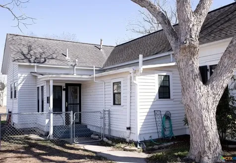 202 E 4th Street Nordheim TX 78141