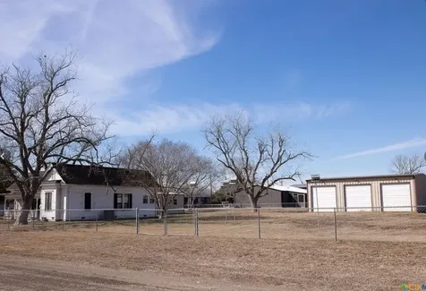 202 E 4th Street Nordheim TX 78141