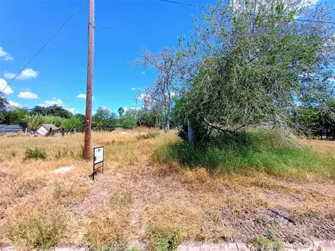1200-1206 W Crockett Street Beeville TX 78102