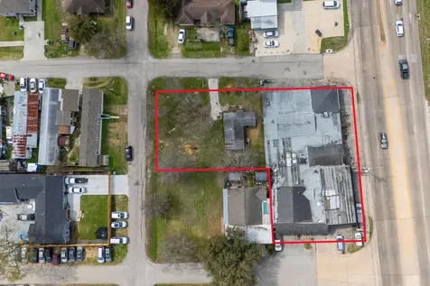 12219 - 12221 - 4107 B Street Alief Clodine Road Houston TX 77082