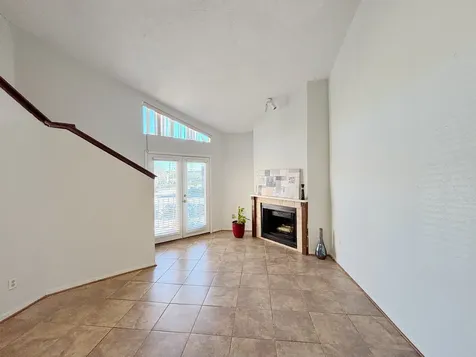 10855 Meadowglen Lane 1024 Houston TX 77042