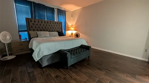 14503 Red Mulberry Houston TX 77044