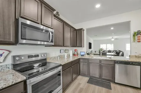 25418 Glacier Lake Drive Cleveland TX 77328
