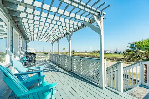 203 Carlton Avenue Surfside Beach TX 77541