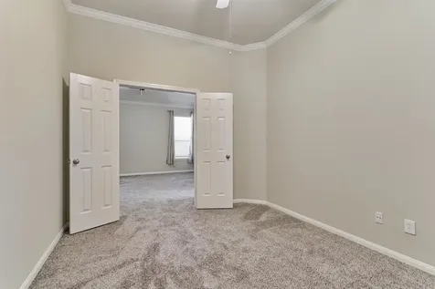 126 S Regan Mead Circle The Woodlands TX 77382