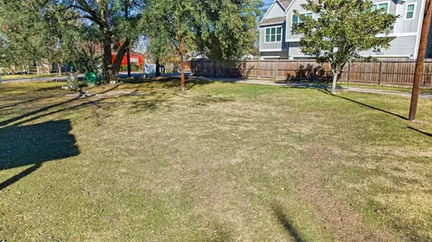 853 Rachel Street Houston TX 77091