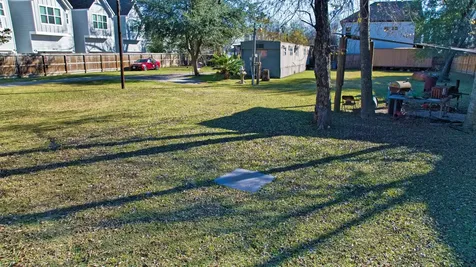 853 Rachel Street Houston TX 77091