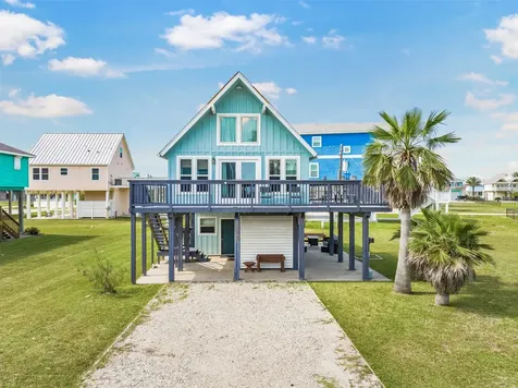 22818 Buena Street Galveston TX 77554