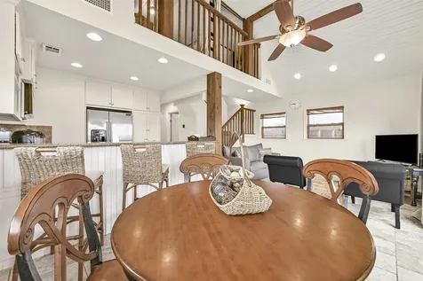 22818 Buena Street Galveston TX 77554