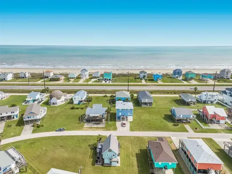 22818 Buena Street Galveston TX 77554