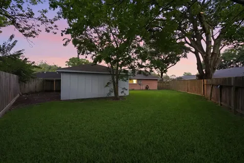 9718 Rathbone Drive Houston TX 77031