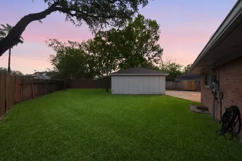 9718 Rathbone Drive Houston TX 77031
