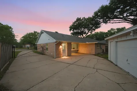 9718 Rathbone Drive Houston TX 77031
