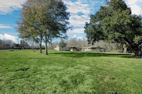 7146 N Masters Street Fm 1128 Manvel TX 77578
