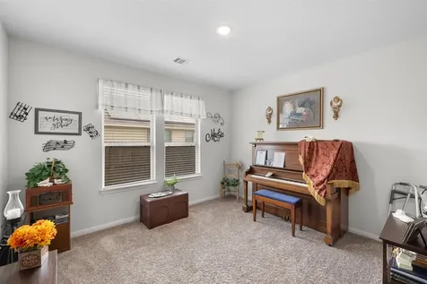 303 Morning Dove Trail Sealy TX 77474