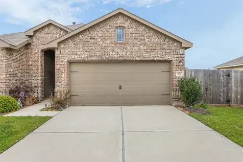 303 Morning Dove Trail Sealy TX 77474