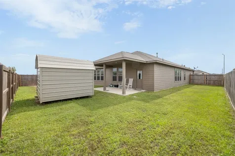 303 Morning Dove Trail Sealy TX 77474