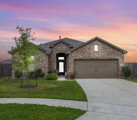 303 Morning Dove Trail Sealy TX 77474