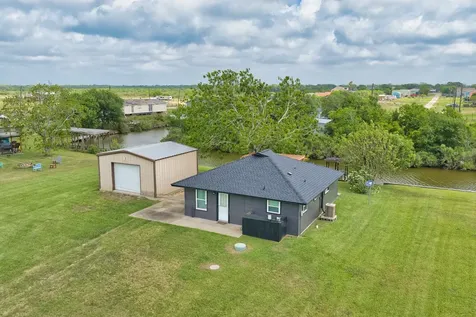 5131 County Road 868e Brazoria TX 77422