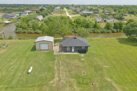 5131 County Road 868e Brazoria TX 77422