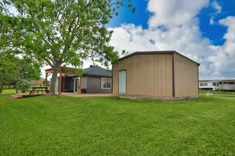 5131 County Road 868e Brazoria TX 77422