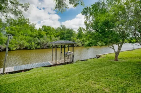 5131 County Road 868e Brazoria TX 77422