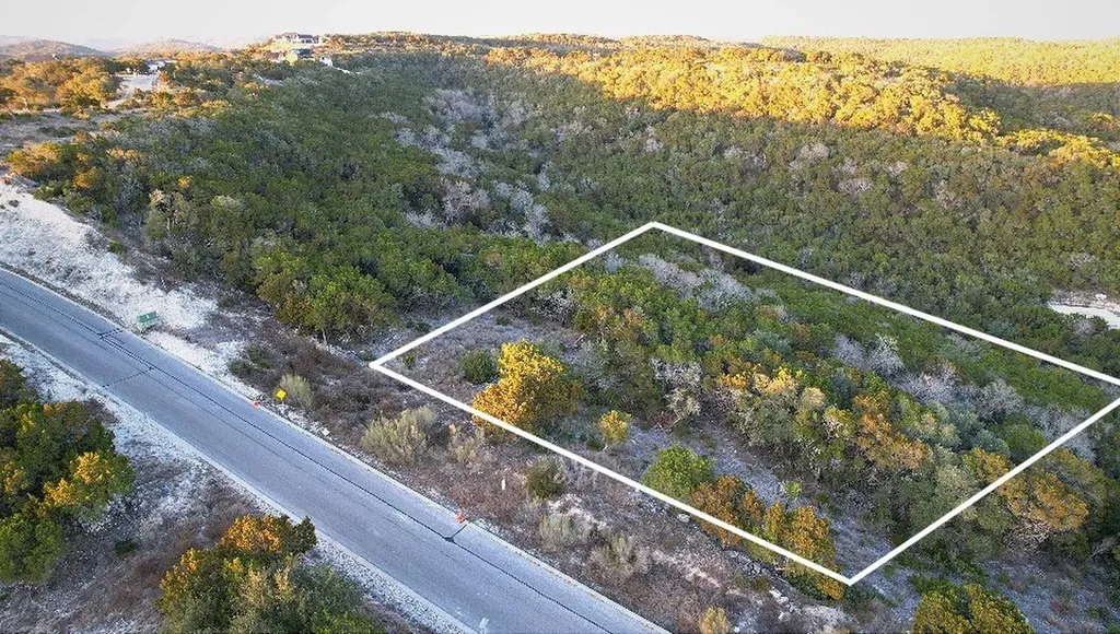 000 Private Road 1748 Road Mico TX 78056