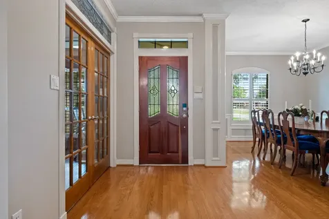 302 River Oaks Drive Baytown TX 77523