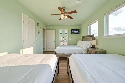 2102 Todville Road 9 Seabrook TX 77586