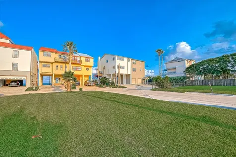 2102 Todville Road 9 Seabrook TX 77586