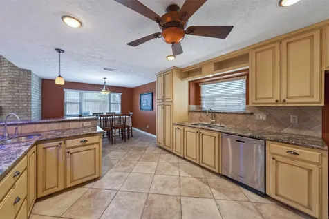 12511 Ravens Mate Drive Cypress TX 77429