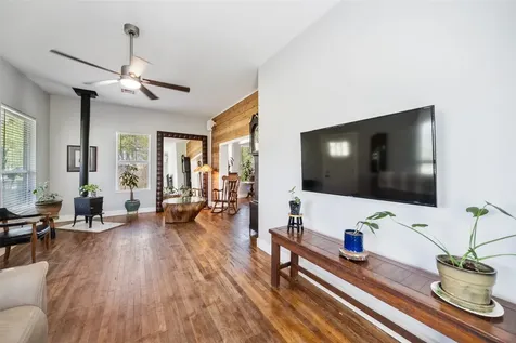 275 Pashun Lane New Waverly TX 77358