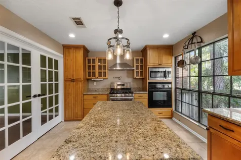 23 Eagle Rock Pl Place The Woodlands TX 77381