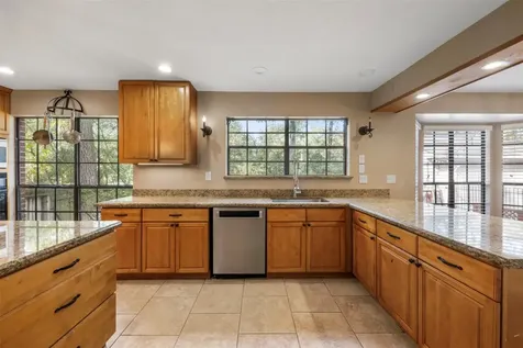 23 Eagle Rock Pl Place The Woodlands TX 77381