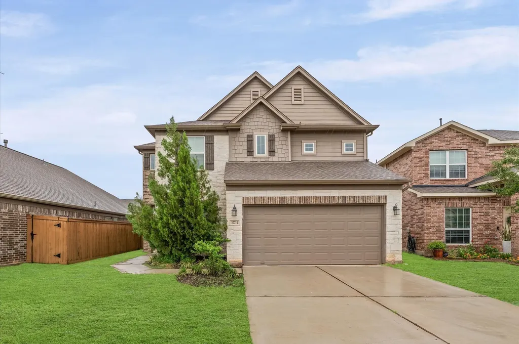32714 Oak Heights Lane Brookshire TX 77423