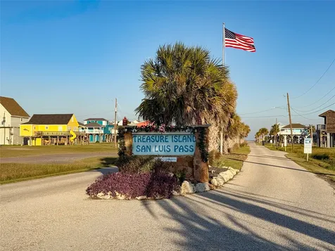 13031 Jolly Roger Drive Freeport TX 77541