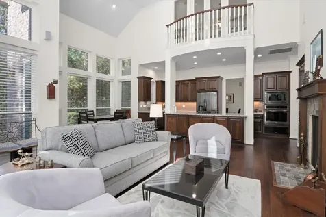 2115 Fairway Green Drive Kingwood TX 77339