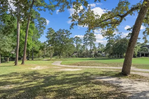 2115 Fairway Green Drive Kingwood TX 77339