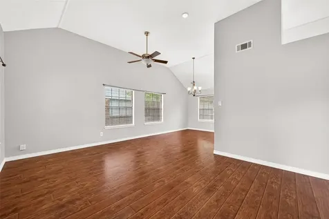 10414 Green Valley Lane Houston TX 77064