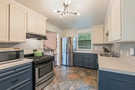 4801 44th Street Dickinson TX 77539