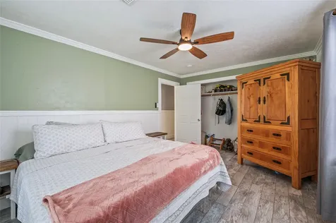 4801 44th Street Dickinson TX 77539