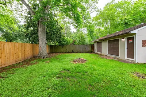 4801 44th Street Dickinson TX 77539