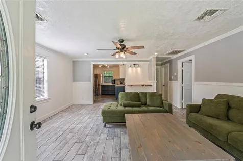 4801 44th Street Dickinson TX 77539