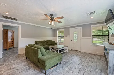 4801 44th Street Dickinson TX 77539
